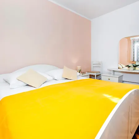 Apartment And Josip Rovinj